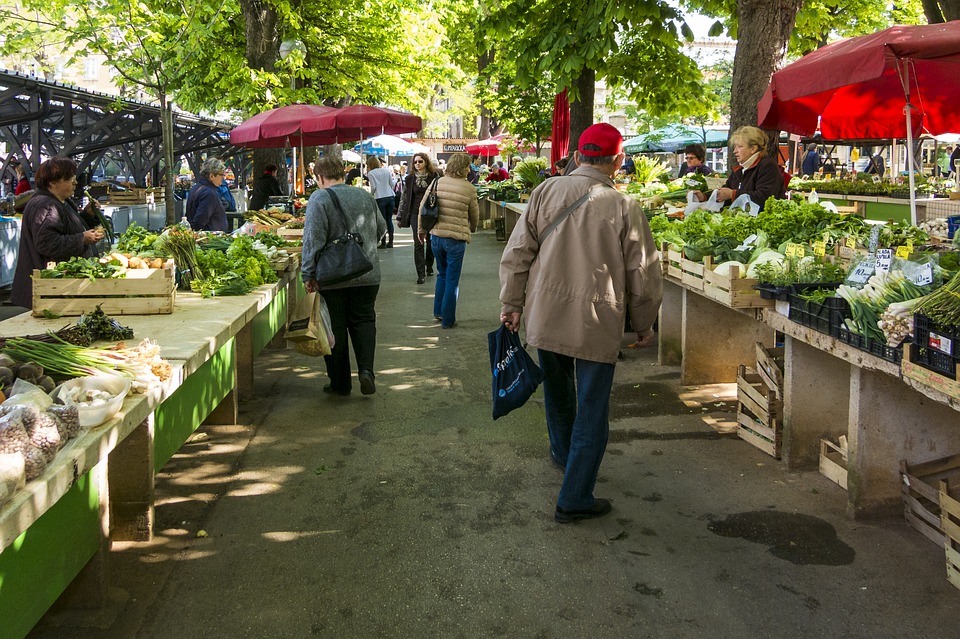 handel-obwozny-bazar-bistrokas.jpg